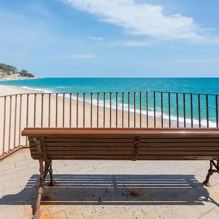 Homeholidaysrentals Caleta Сasa de vacaciones Sant Pol de Mar